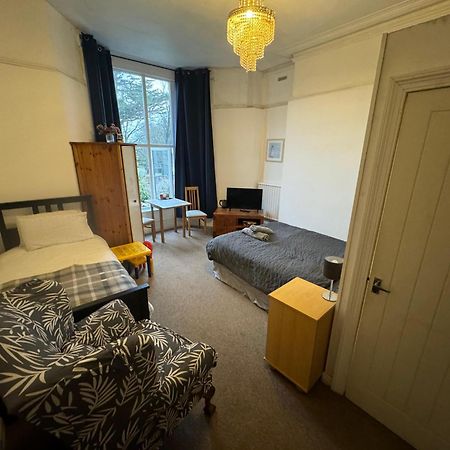 Ensuite Double Room, By Swansea University, Sketty, R2 Екстер'єр фото